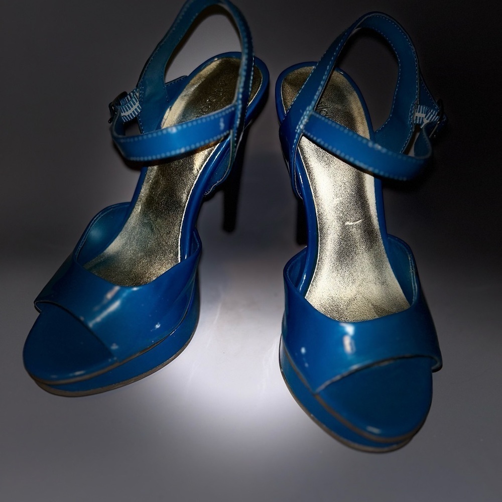 Xhilaration for target  heeled sandles - Picture 2 of 5